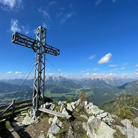 Doettlinger 公寓 *